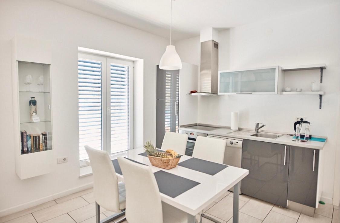 Apartments & Rooms Artemus Belveder كوبر المظهر الخارجي الصورة
